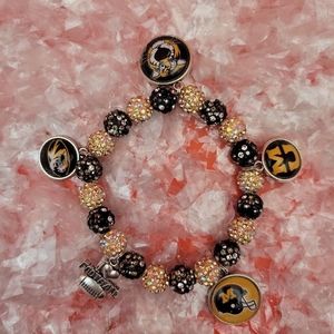 🏈🏟️ AWESOME 🏟️🏈 MISSOURI "MIZZOU" TIGERS CHARM BRACELET #2